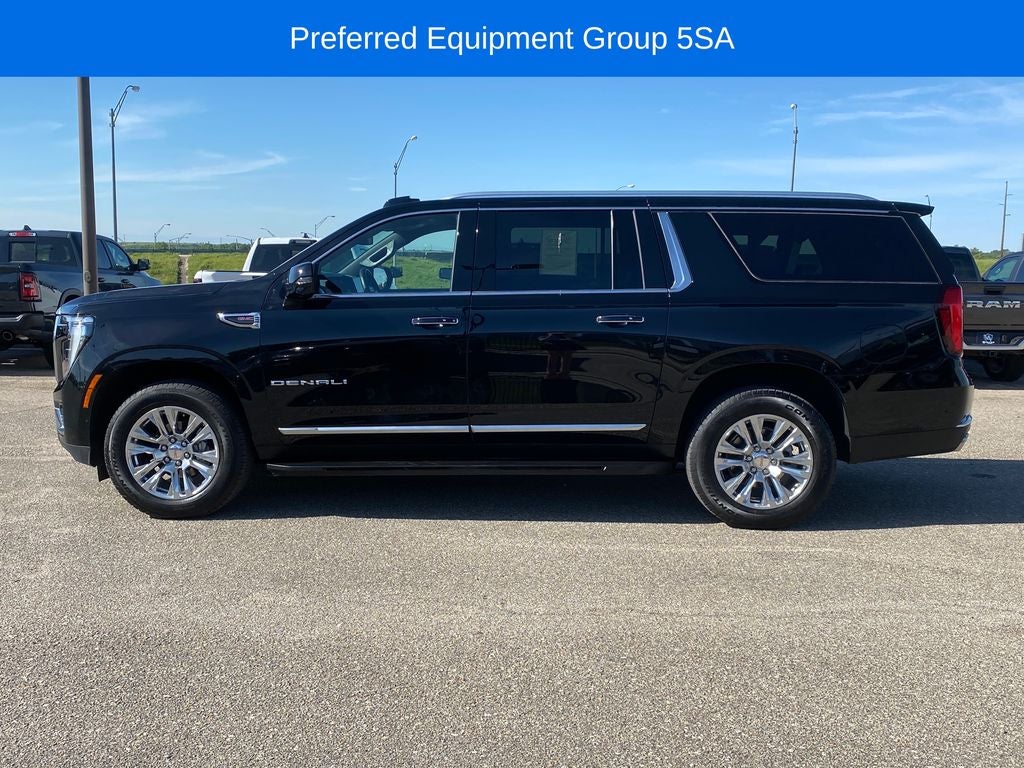2025 GMC Yukon XL 4WD Denali