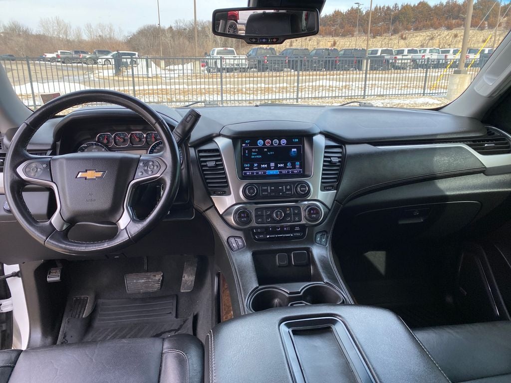 2020 Chevrolet Suburban 4WD LT