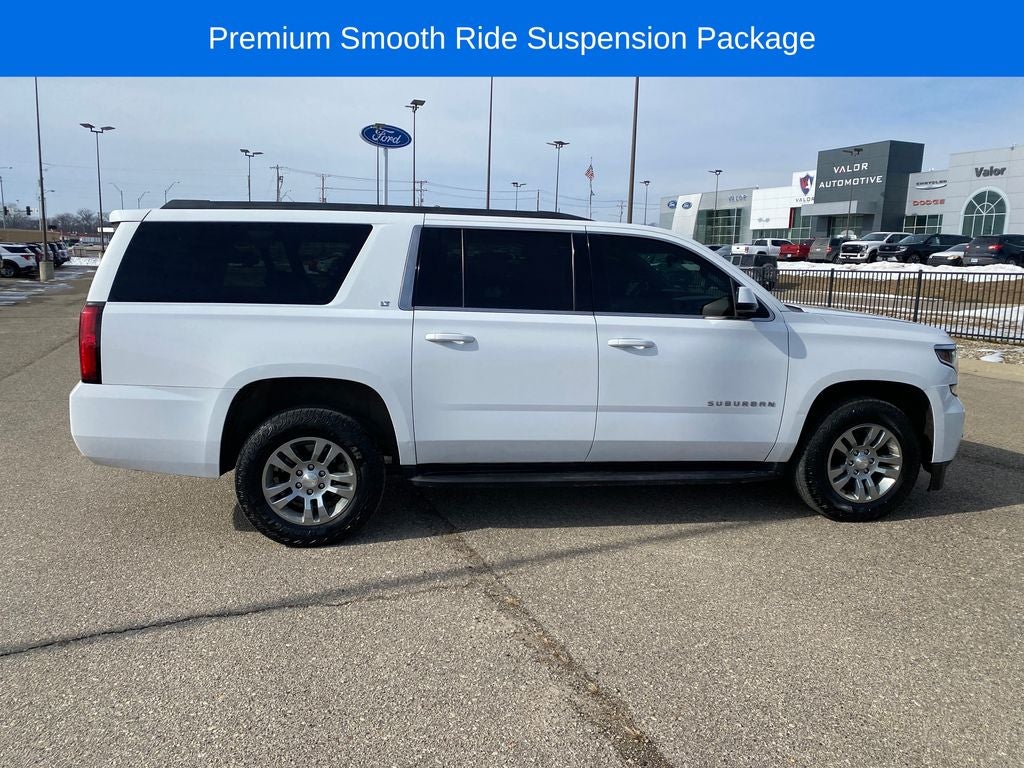 2020 Chevrolet Suburban 4WD LT