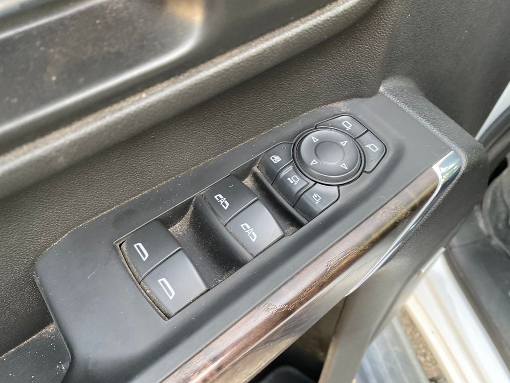 2023 GMC Sierra 2500HD 4WD Crew Cab Standard Bed Denali