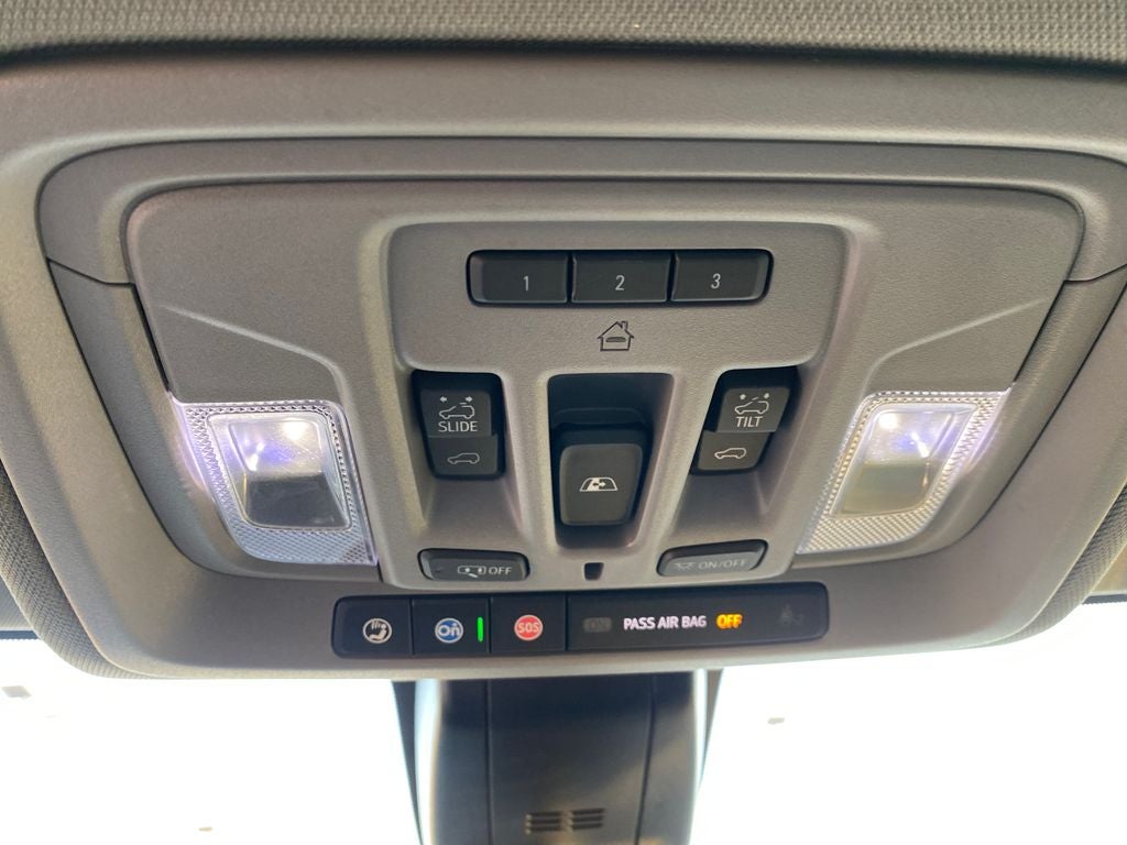 2023 GMC Sierra 2500HD 4WD Crew Cab Standard Bed Denali