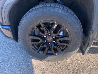 2022 GMC Sierra 1500 Limited Elevation