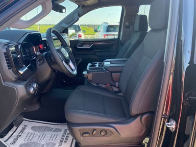 2025 GMC Sierra 1500 4WD Crew Cab Short Box SLE