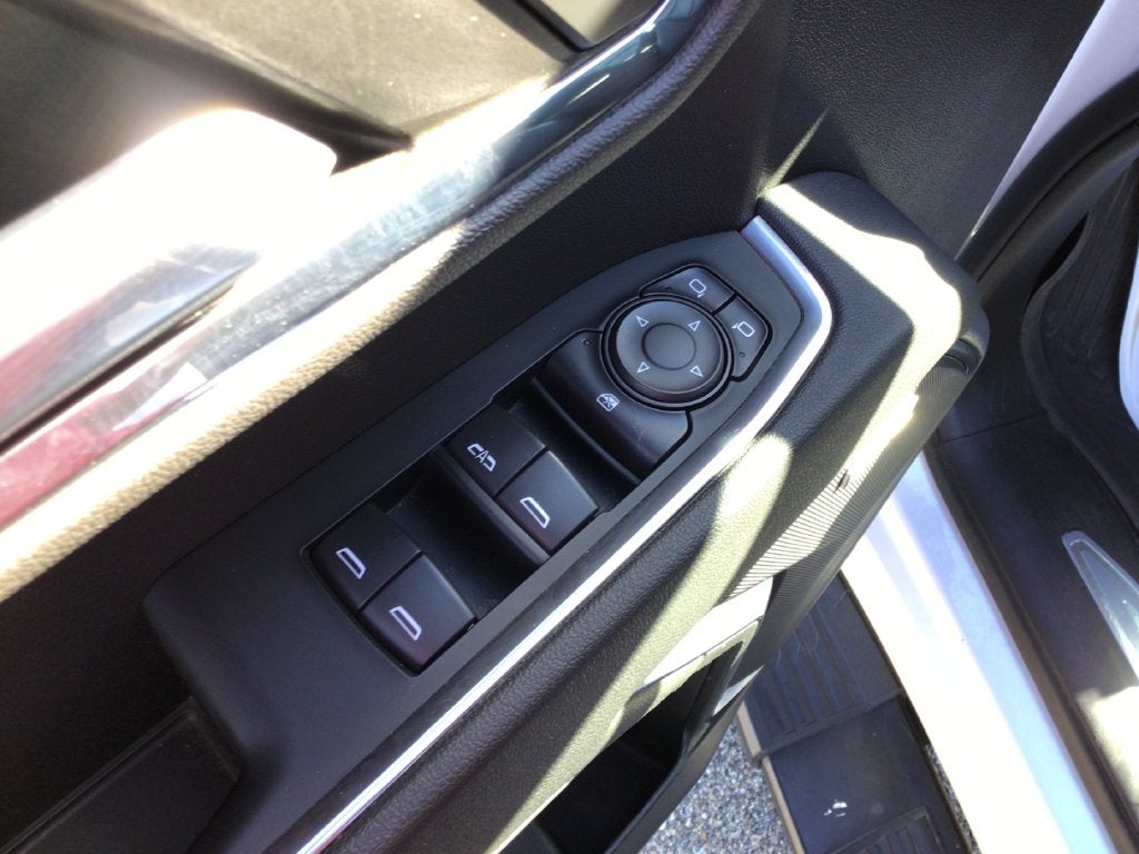 2023 GMC Sierra 1500 4WD Crew Cab Short Box Elevation with 3SB