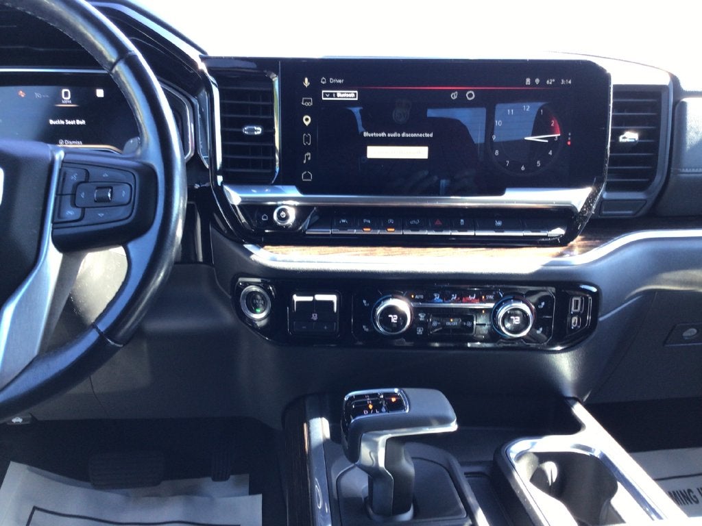 2023 GMC Sierra 1500 4WD Crew Cab Short Box Elevation with 3SB