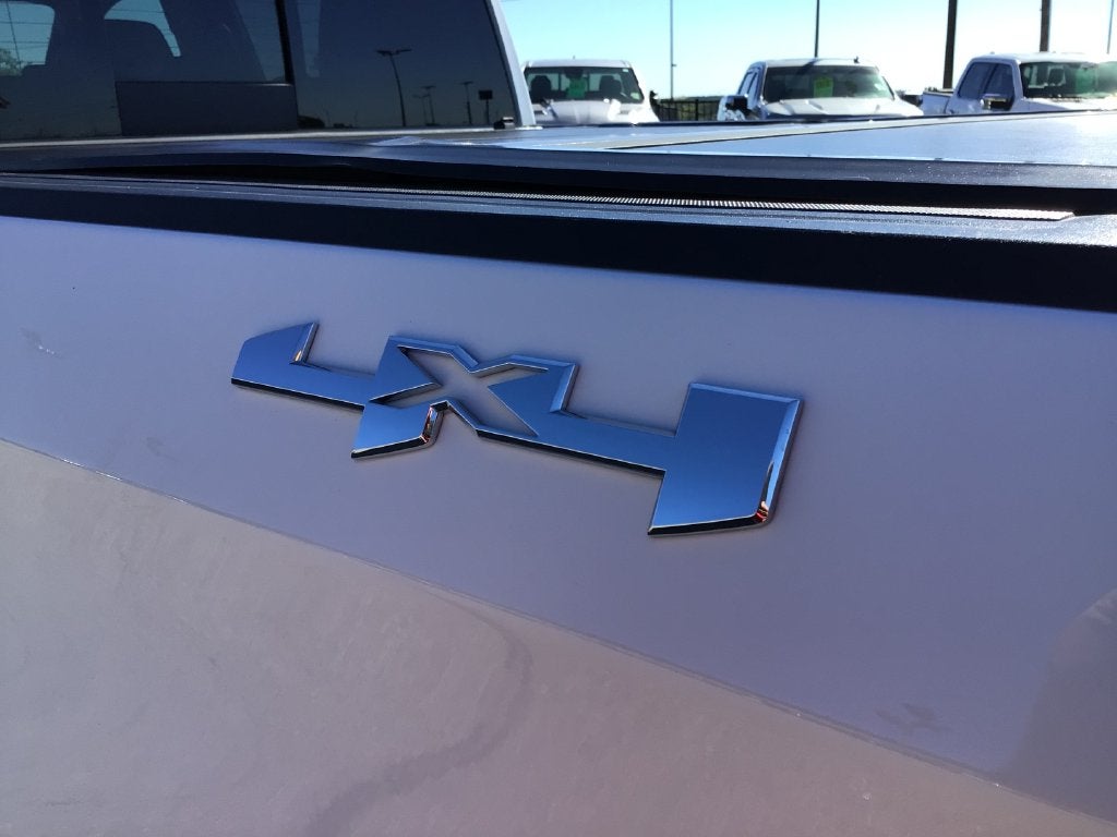 2023 GMC Sierra 1500 4WD Crew Cab Short Box Elevation with 3SB