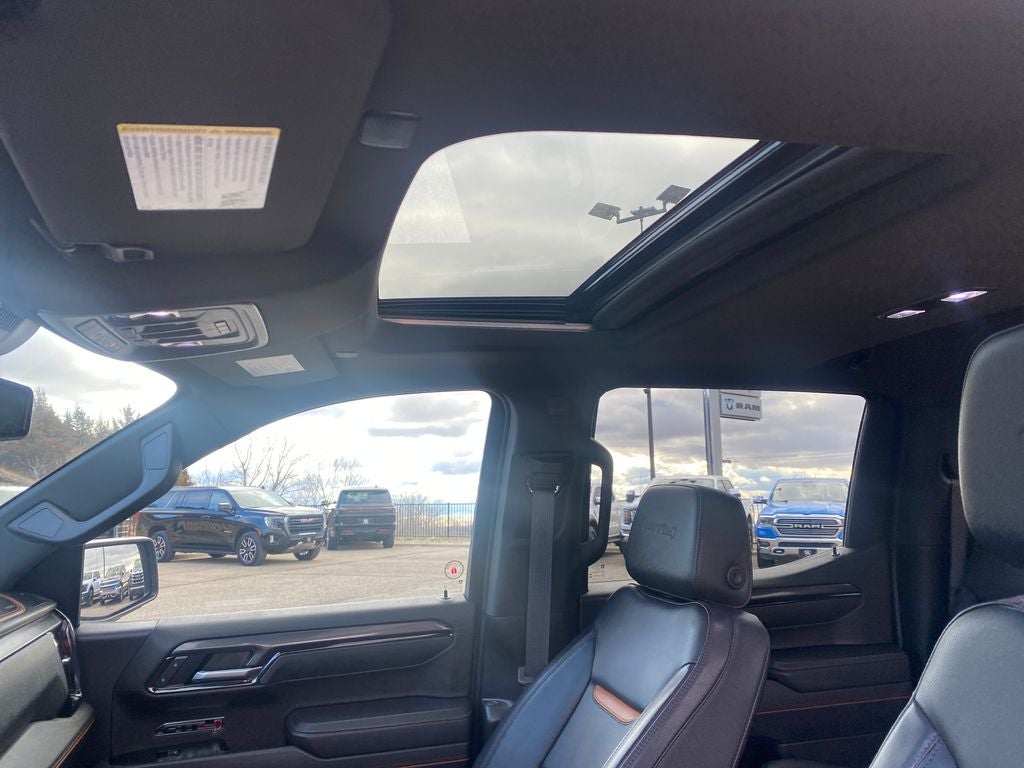 2025 GMC Sierra 1500 AT4