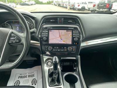 2023 Nissan Maxima SL