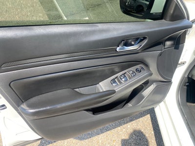 2022 Nissan Altima 2.5 S