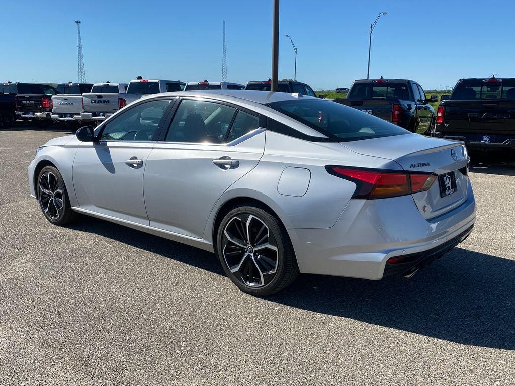 2024 Nissan Altima SR FWD