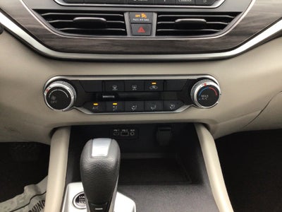 2025 Nissan Altima SV FWD