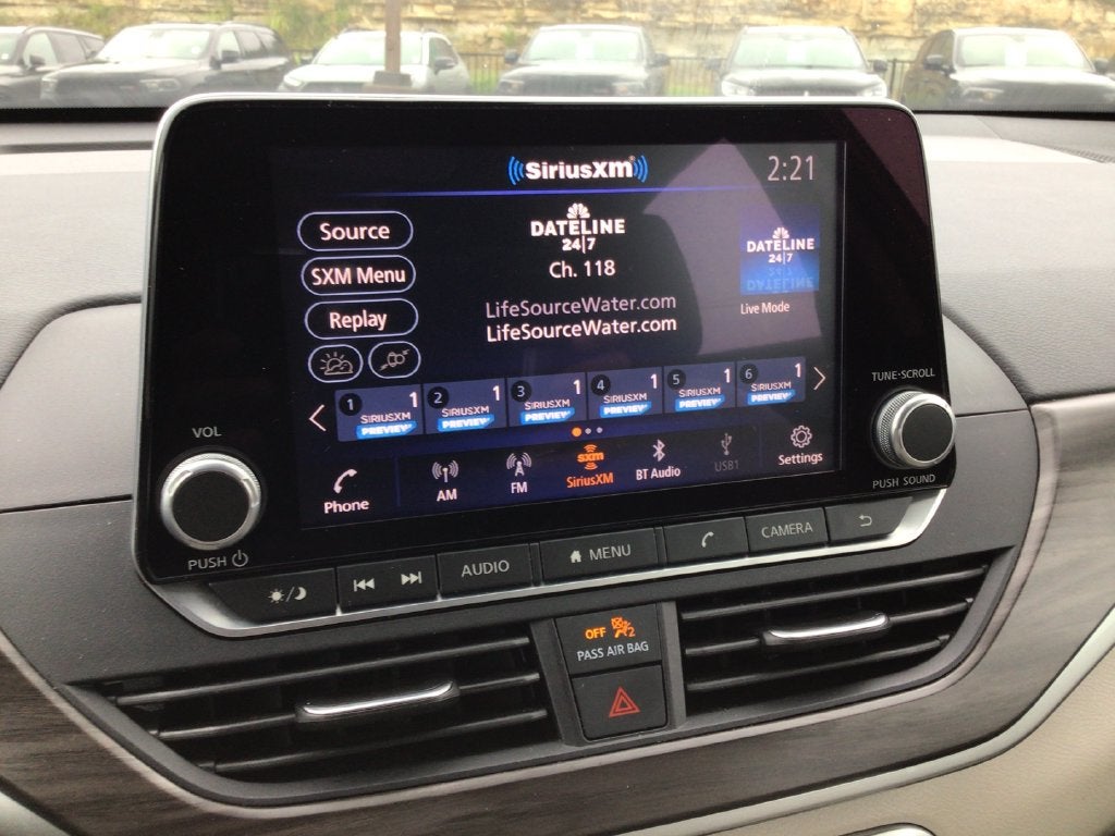 2025 Nissan Altima SV FWD