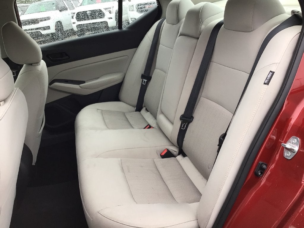 2025 Nissan Altima SV FWD