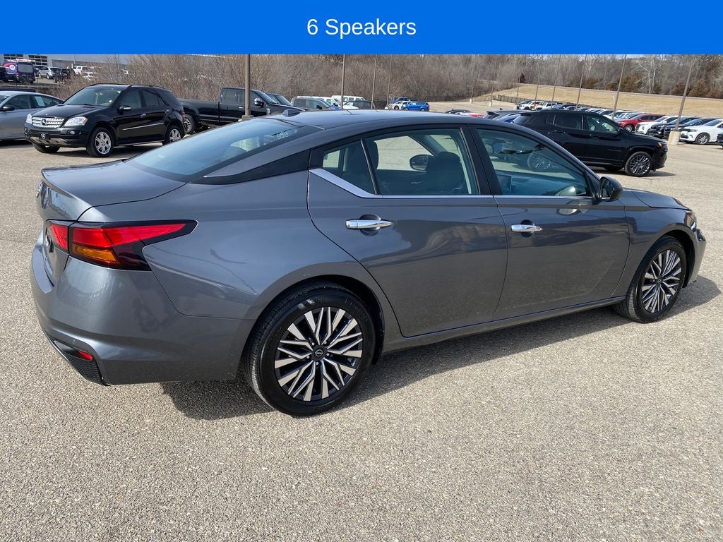 2025 Nissan Altima SV FWD