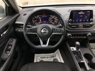 2025 Nissan Altima SV FWD