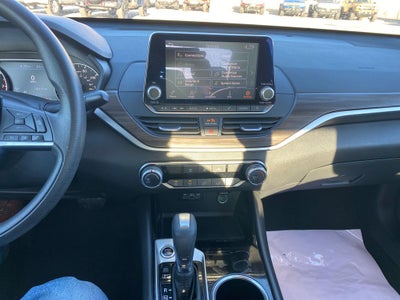 2024 Nissan Altima SV FWD