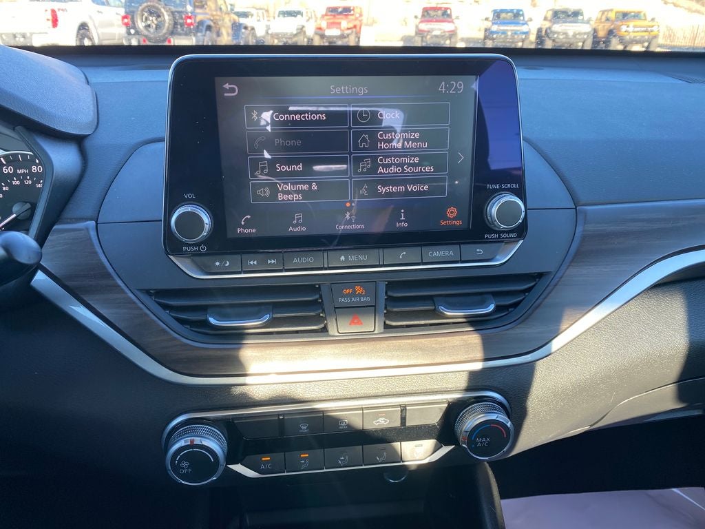 2024 Nissan Altima SV FWD