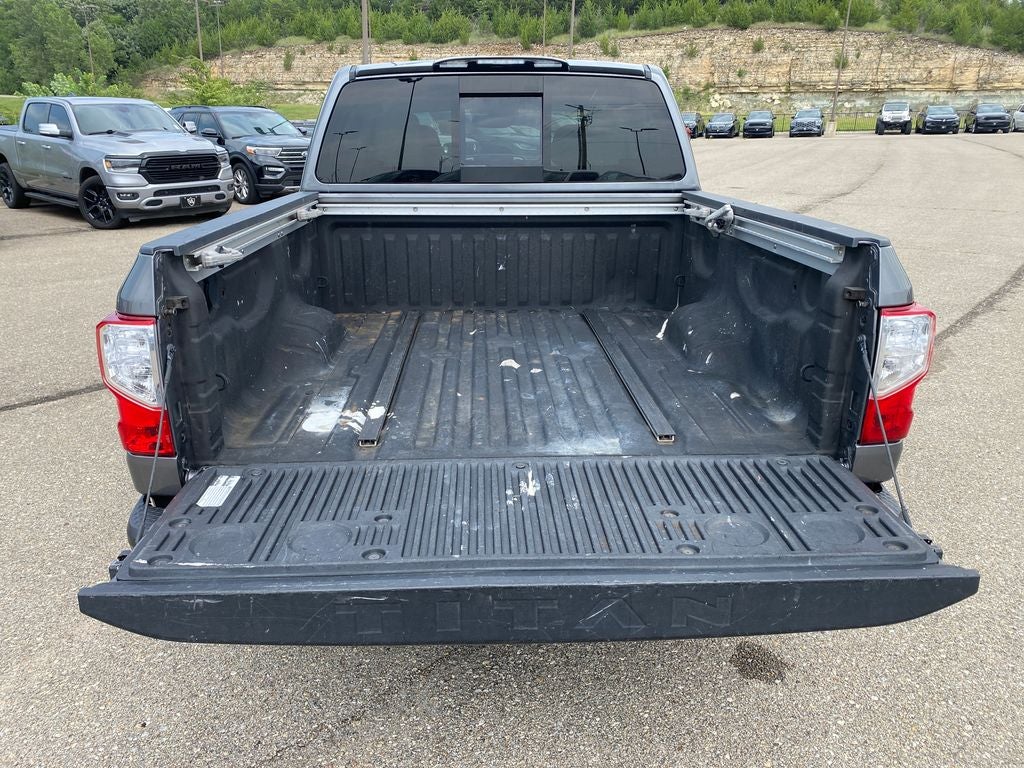 2021 Nissan TITAN Crew Cab SV 4x4