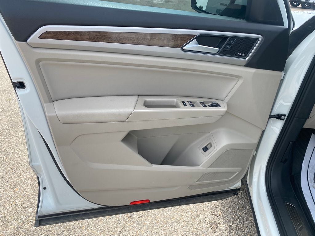 2018 Volkswagen Atlas 3.6L V6 SEL Premium