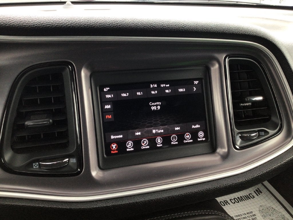 2019 Dodge Challenger SXT