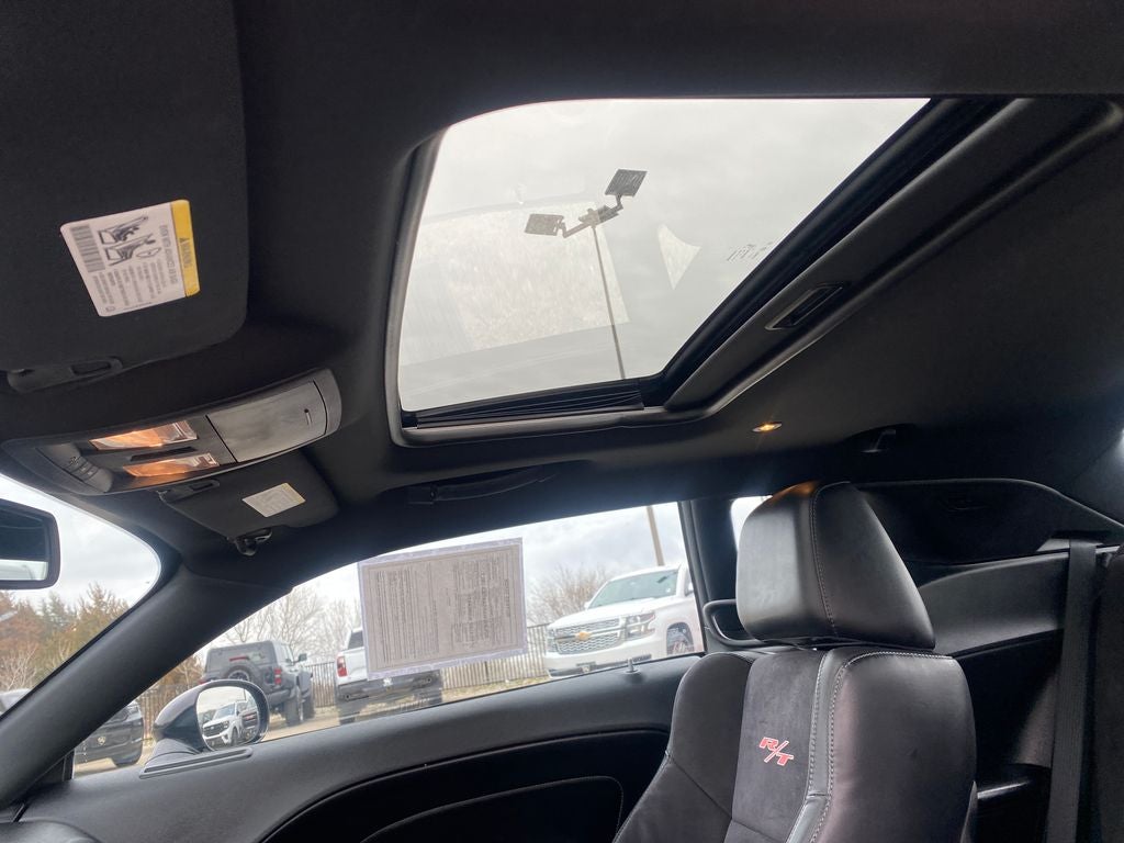 2015 Dodge Challenger R/T Plus