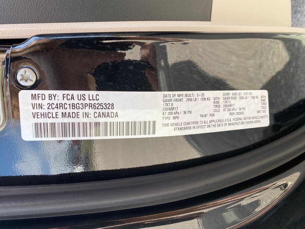 2023 Chrysler Pacifica Touring L