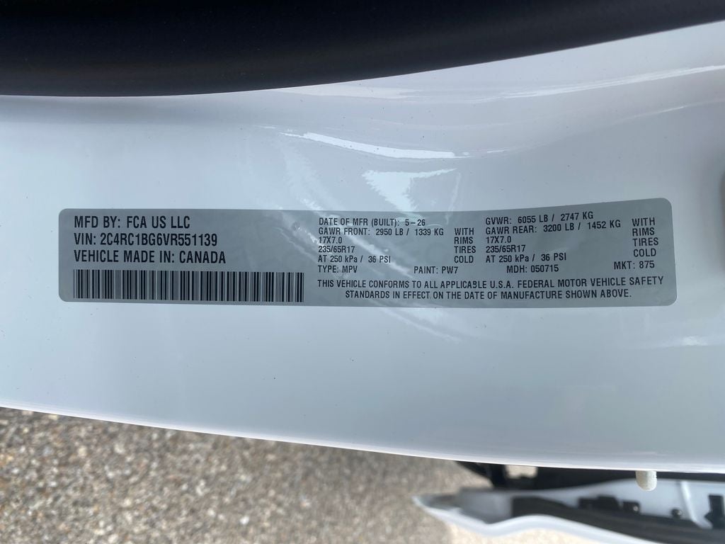 2027 Chrysler Pacifica PACIFICA SELECT