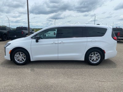 2027 Chrysler Pacifica PACIFICA SELECT