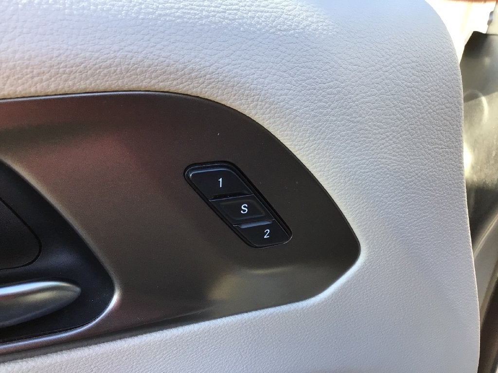 2020 Chrysler Pacifica Touring L