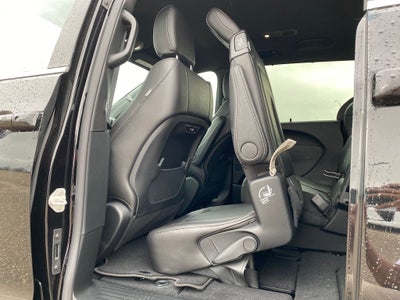 2027 Chrysler Pacifica PACIFICA SELECT