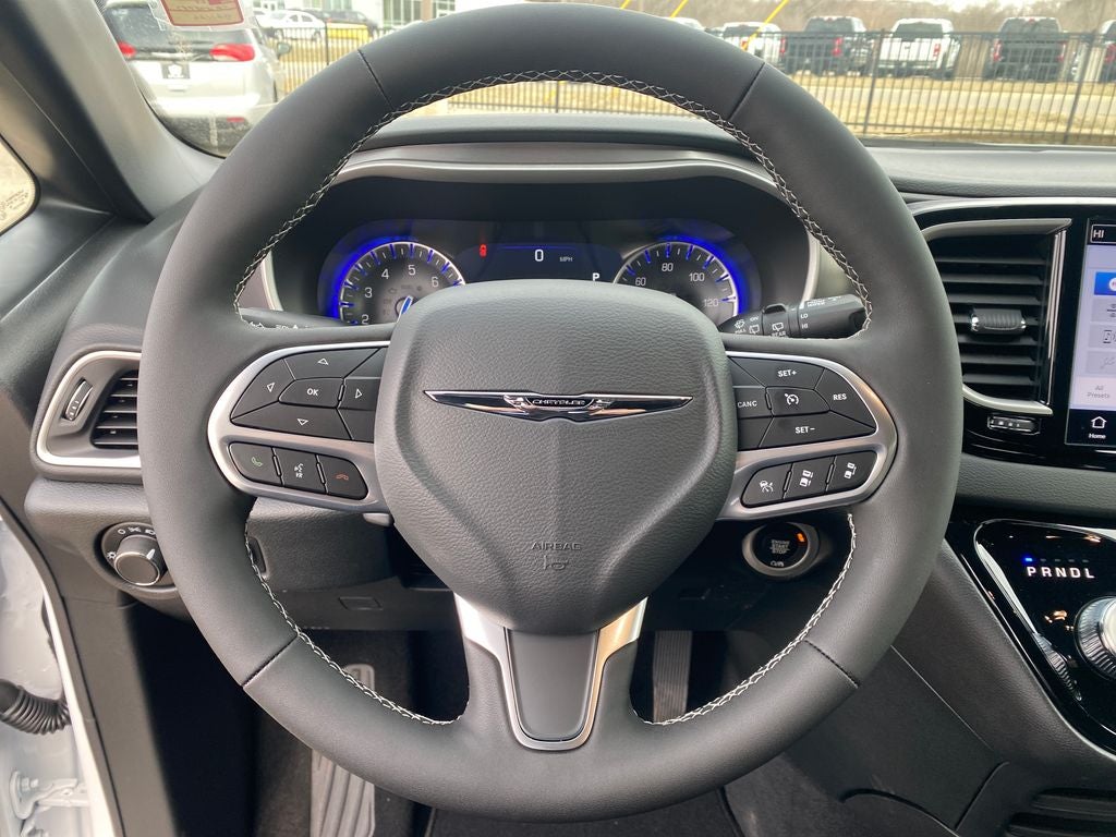 2026 Chrysler Voyager VOYAGER LX