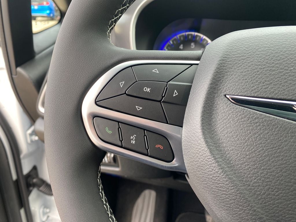 2026 Chrysler Voyager VOYAGER LX