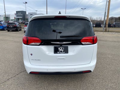 2026 Chrysler Voyager VOYAGER LX