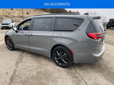 2025 Chrysler Pacifica Limited