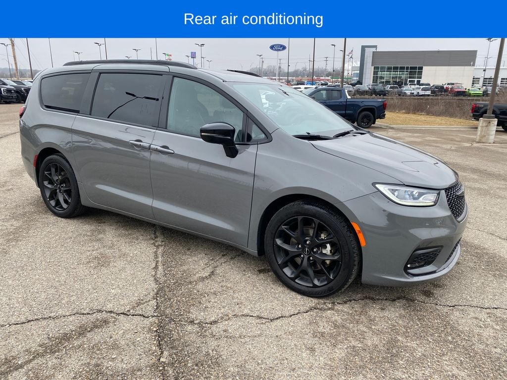 2025 Chrysler Pacifica Limited