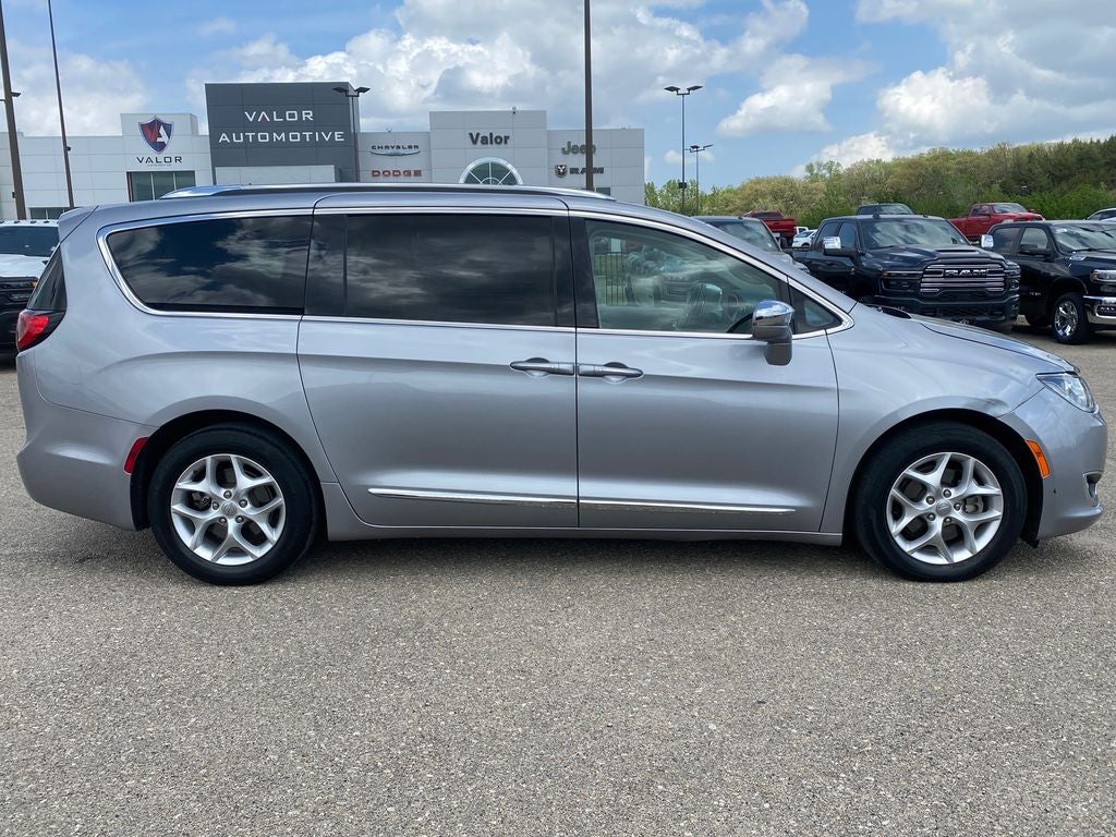 2020 Chrysler Pacifica Limited