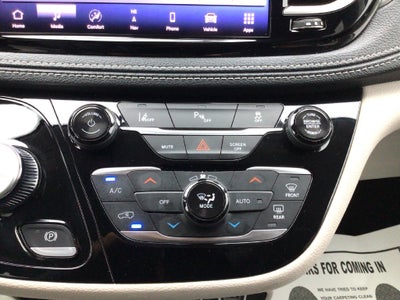 2024 Chrysler Pacífica Híbrido Select