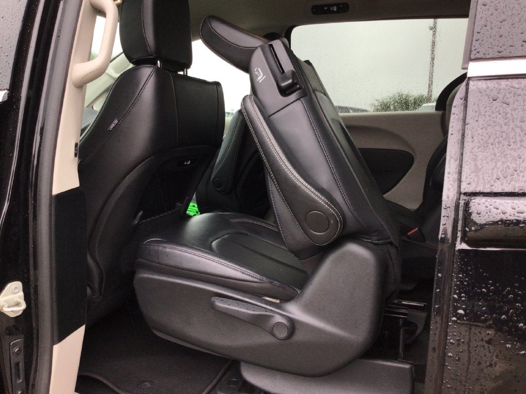 2024 Chrysler Pacífica Híbrido Select