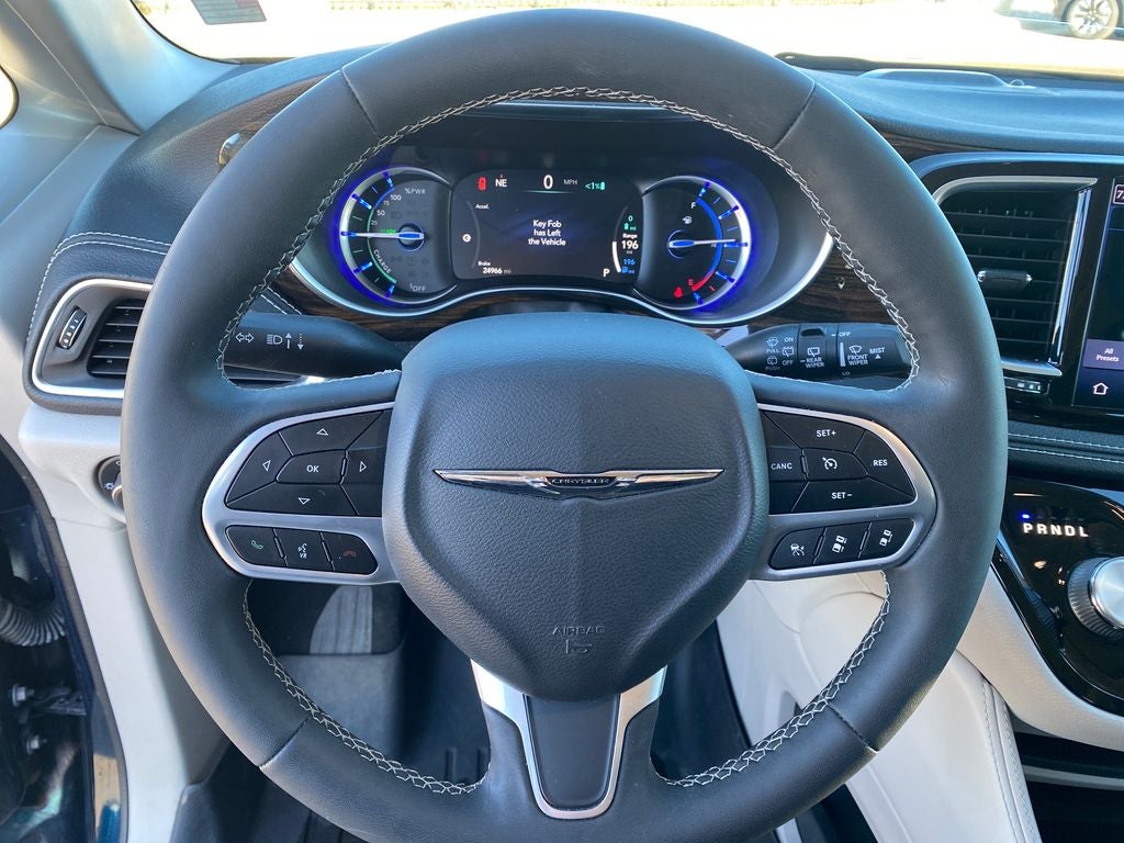 2023 Chrysler Pacifica Hybrid Limited