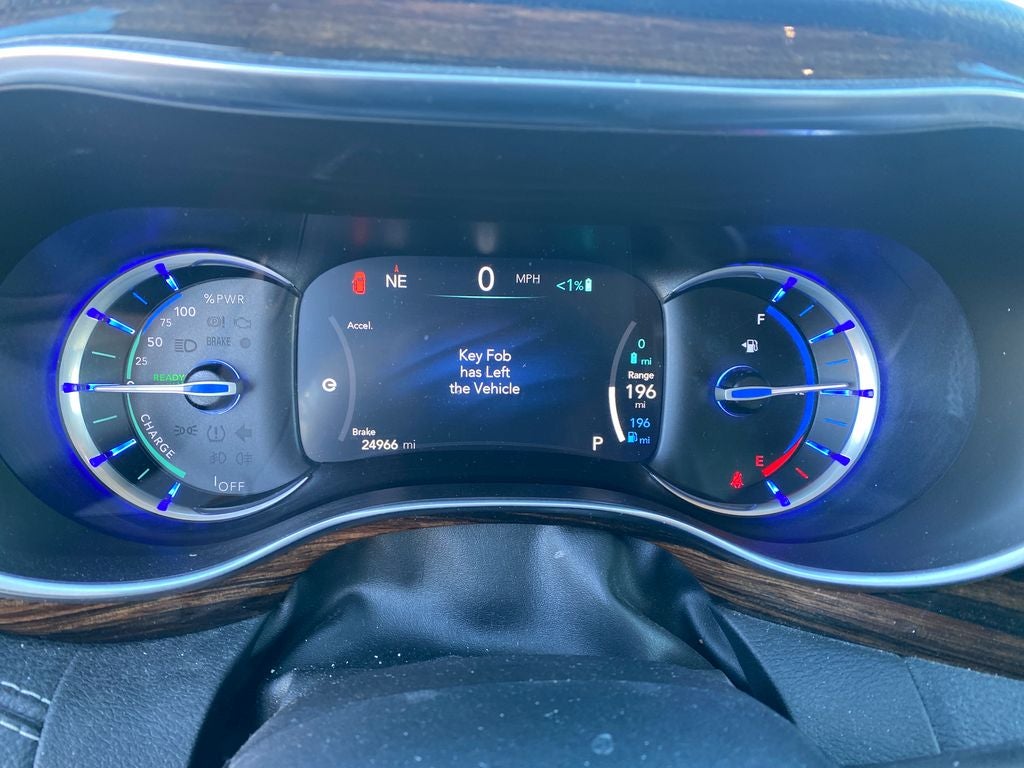 2023 Chrysler Pacifica Hybrid Limited