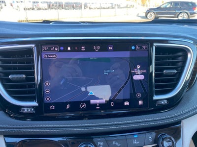 2023 Chrysler Pacifica Hybrid Limited