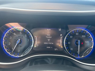 2022 Chrysler Pacifica Touring L AWD