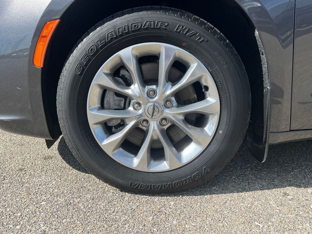 2022 Chrysler Pacifica Touring L AWD