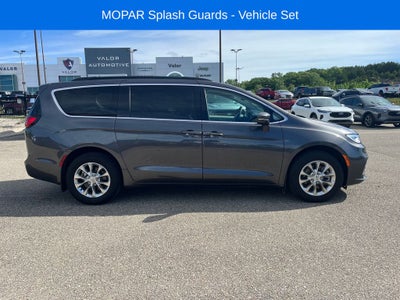 2022 Chrysler Pacifica Touring L AWD