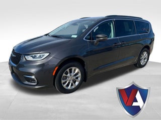 2022 Chrysler Pacifica Touring L AWD