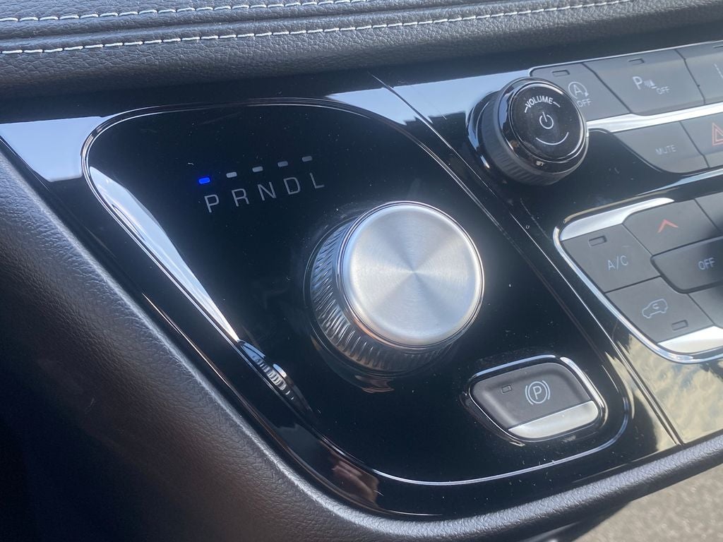 2027 Chrysler Pacifica PACIFICA SELECT AWD