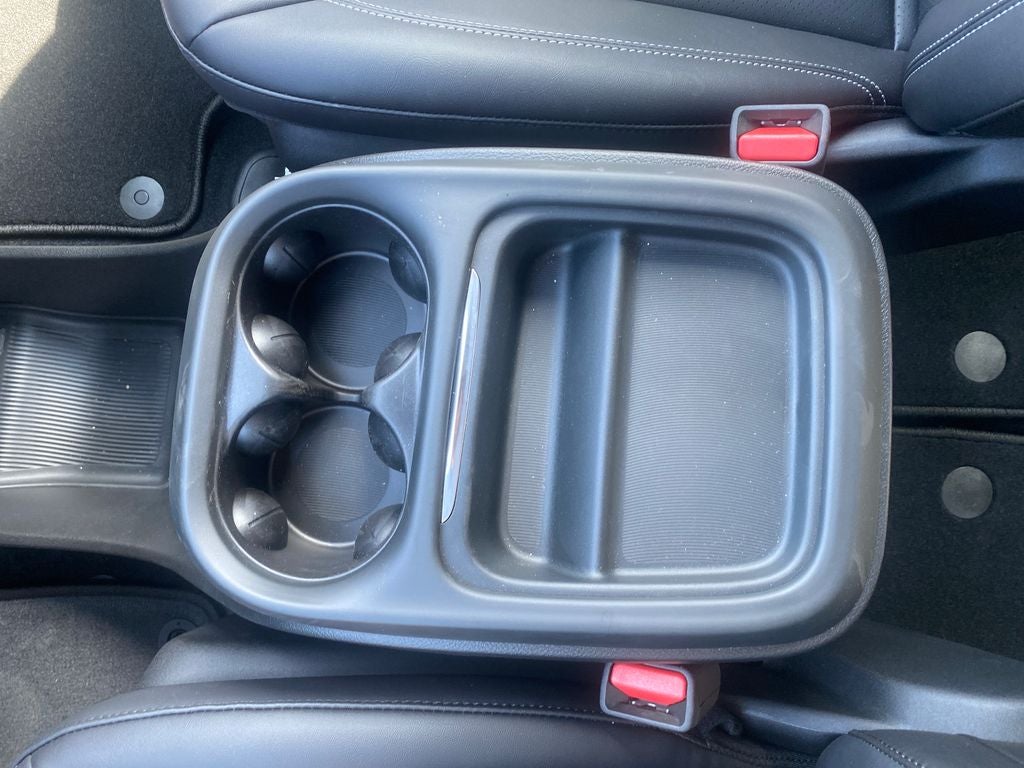2027 Chrysler Pacifica PACIFICA SELECT AWD