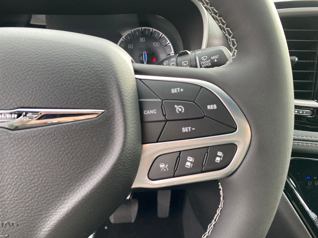 2026 Chrysler Pacifica PACIFICA SELECT AWD