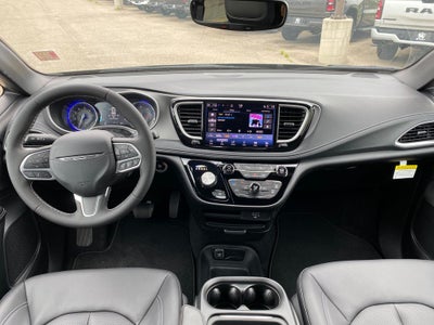 2027 Chrysler Pacifica PACIFICA SELECT AWD