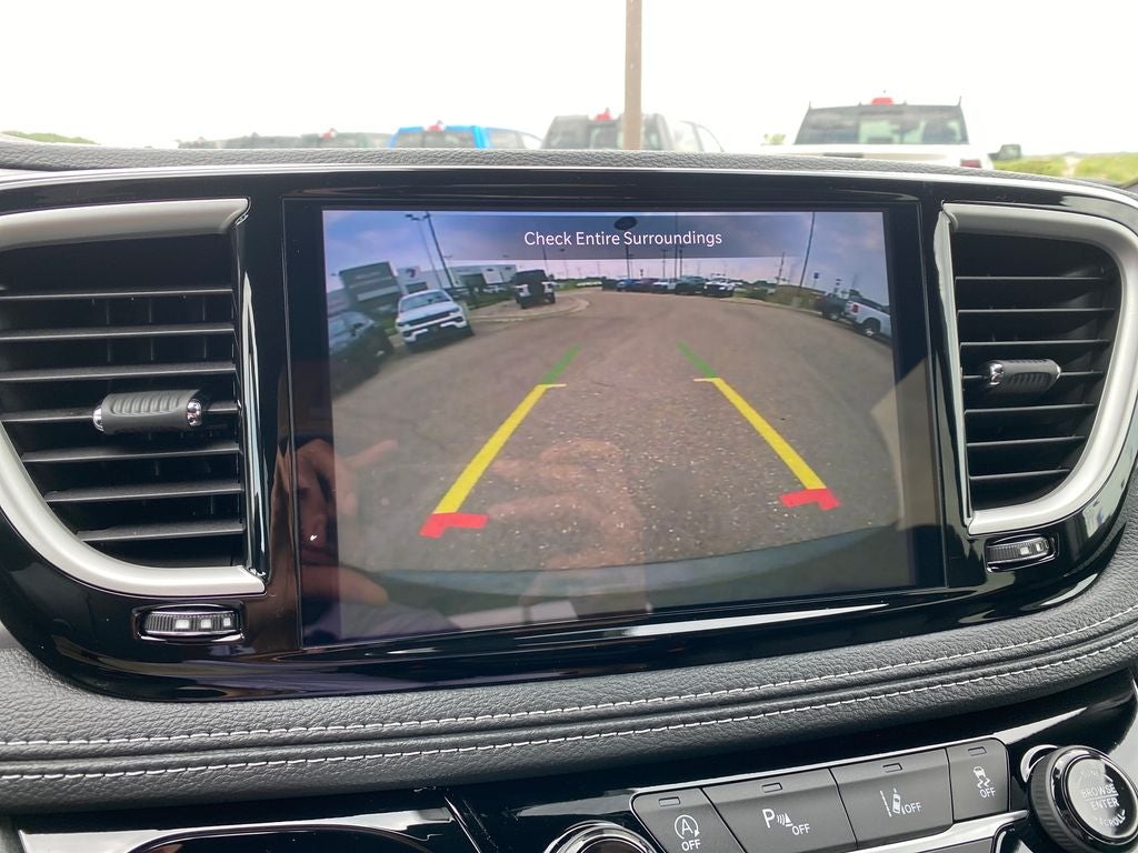 2027 Chrysler Pacifica PACIFICA SELECT AWD